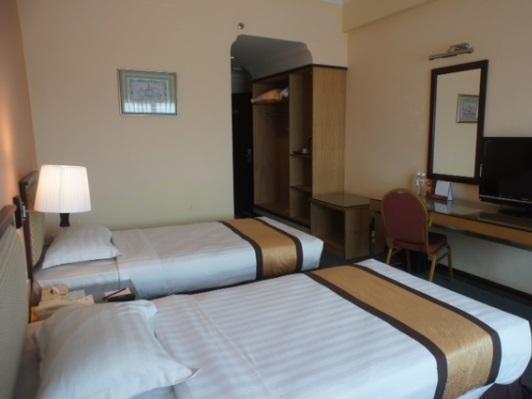 Tyng Garden Hotel Sandakan Exterior foto